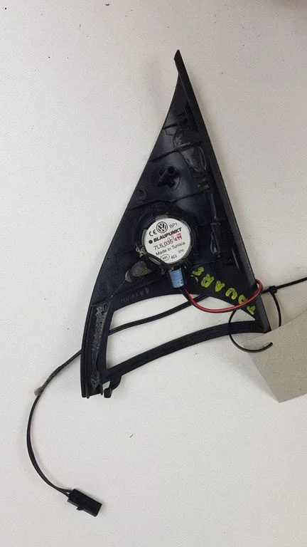 Front door speaker – Volkswagen Touareg I (2002-2010)