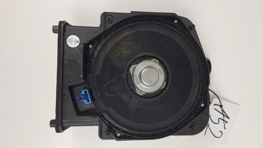 Subwoofer speaker 927599604