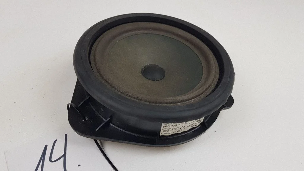 Front door speaker 8P0035411B