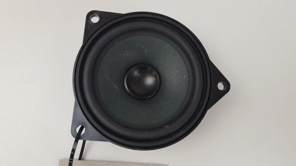 Panel speaker 9133409