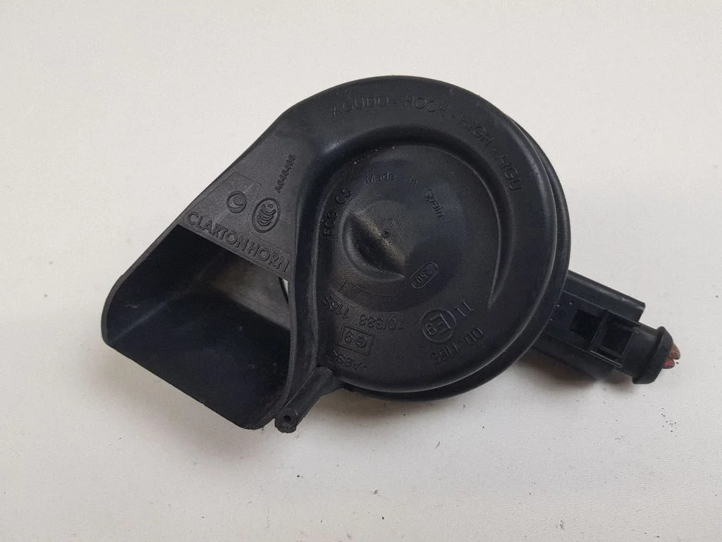 Horn signal – Audi A4 Allroad B8 (2008-2016)