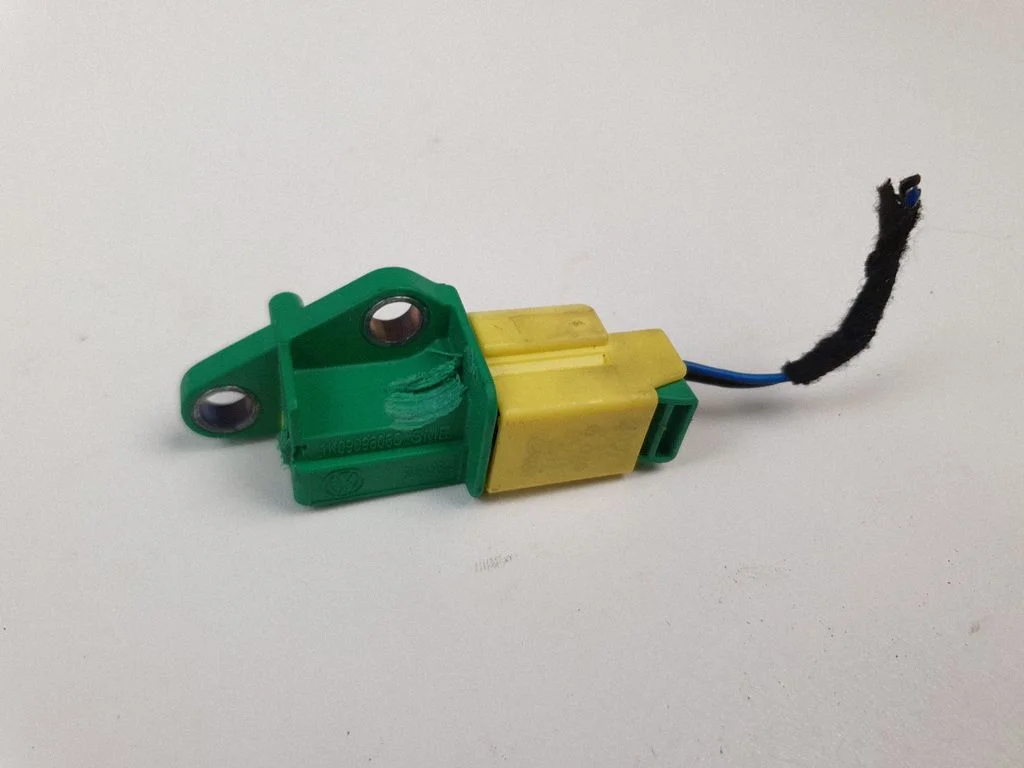 Airbag deployment crash/impact sensor 1K0909606C
