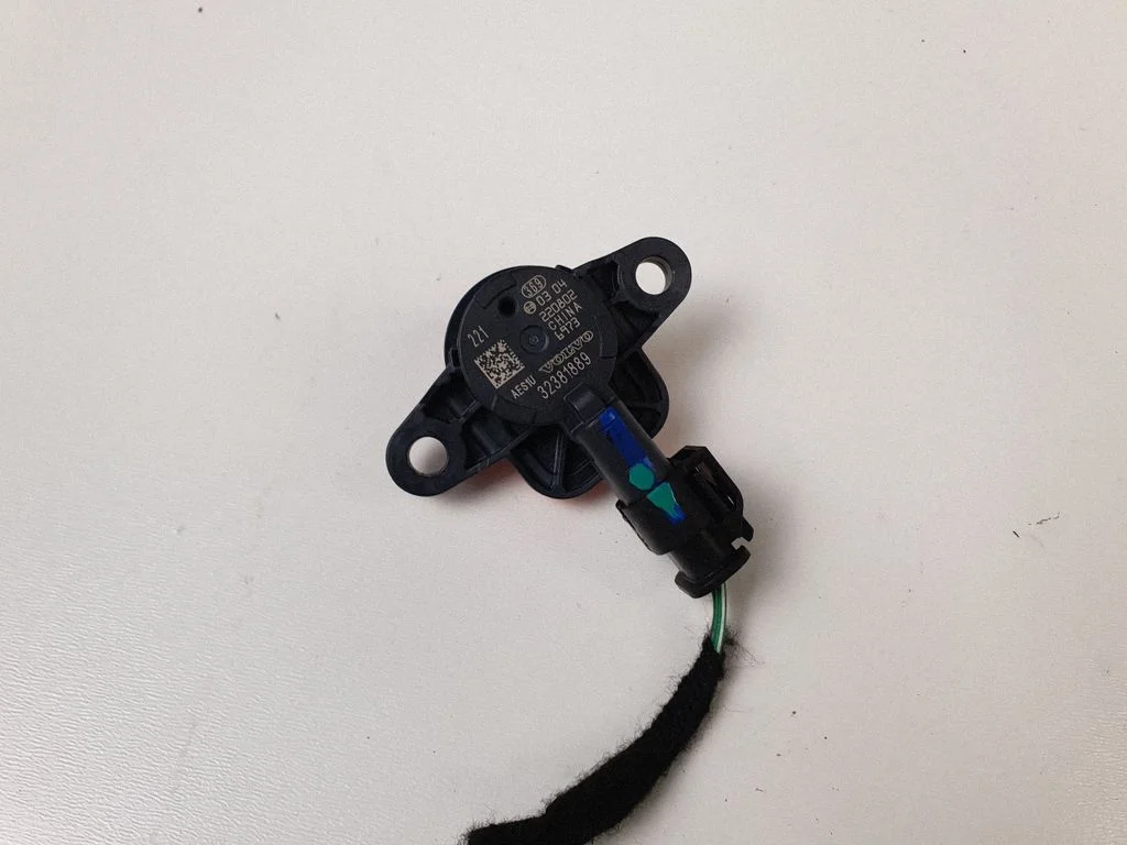 Airbag deployment crash/impact sensor 32381889