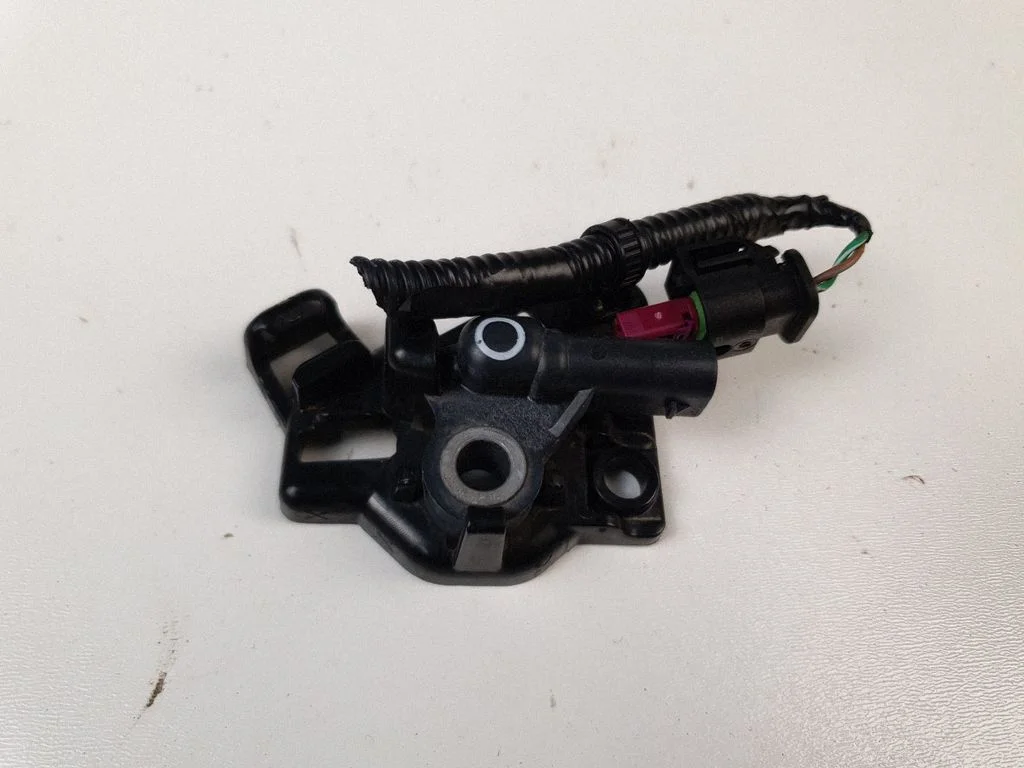Airbag deployment crash/impact sensor 32381890