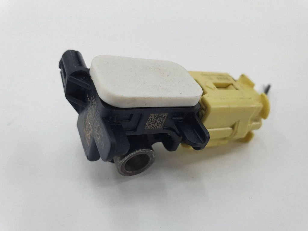 Airbag deployment crash/impact sensor 988301EA0A