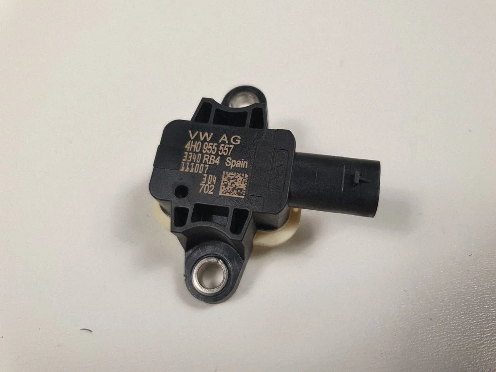 Airbag deployment crash/impact sensor 4H0955557
