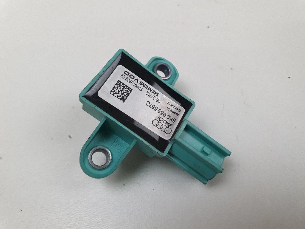 Airbag deployment crash/impact sensor 8K0955557C