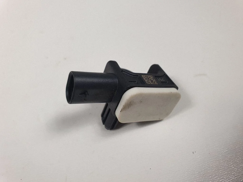 Airbag deployment crash/impact sensor 4H0959643