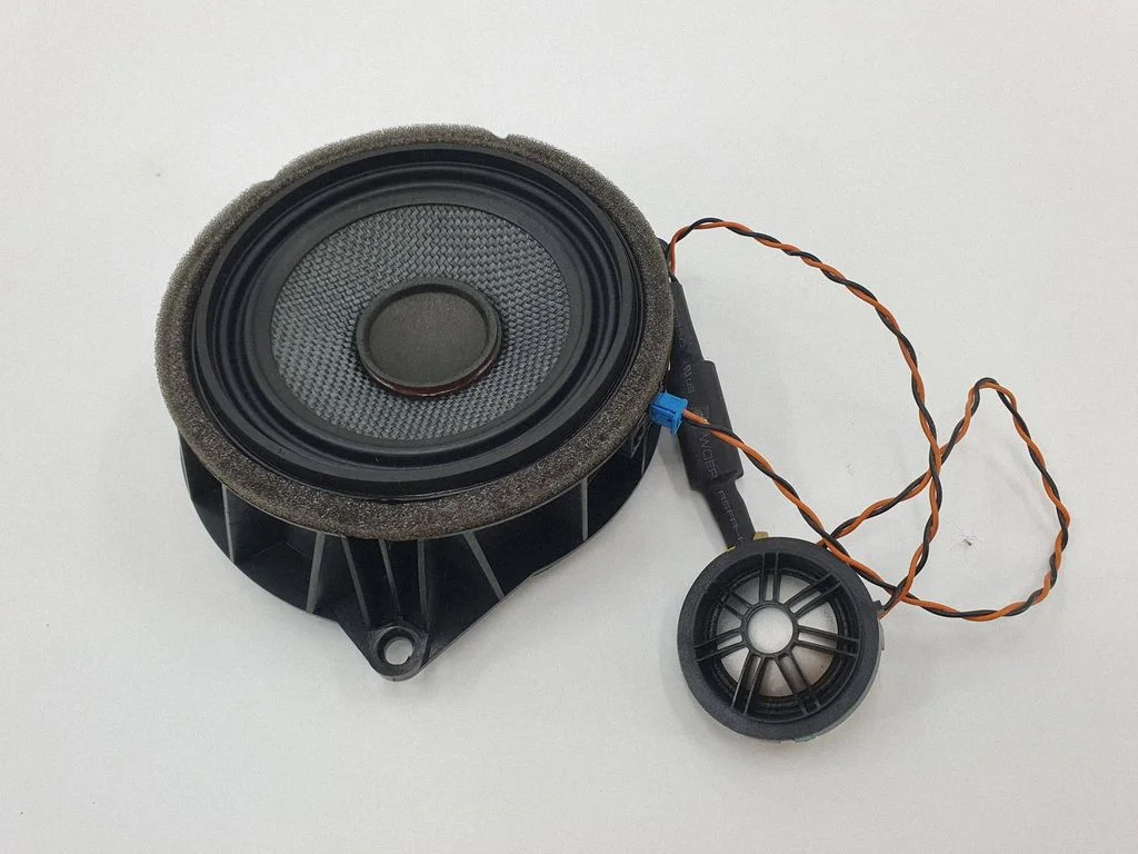 Rear door speaker 9277836