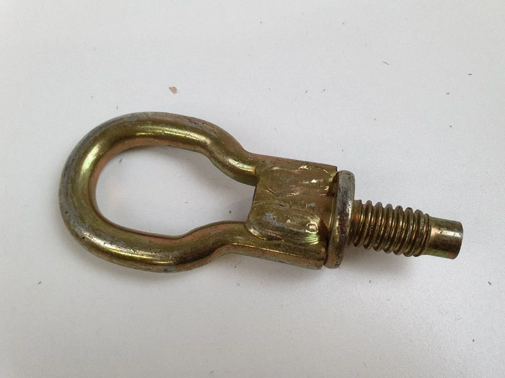 Towing hook eye – Ford Focus C-MAX (2003-2010)