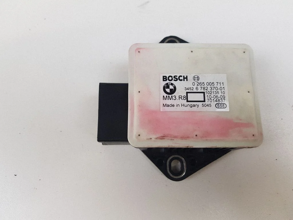 ESP (stabilitātes sistēmas) sensors (paātrinājuma sensors) 6782370