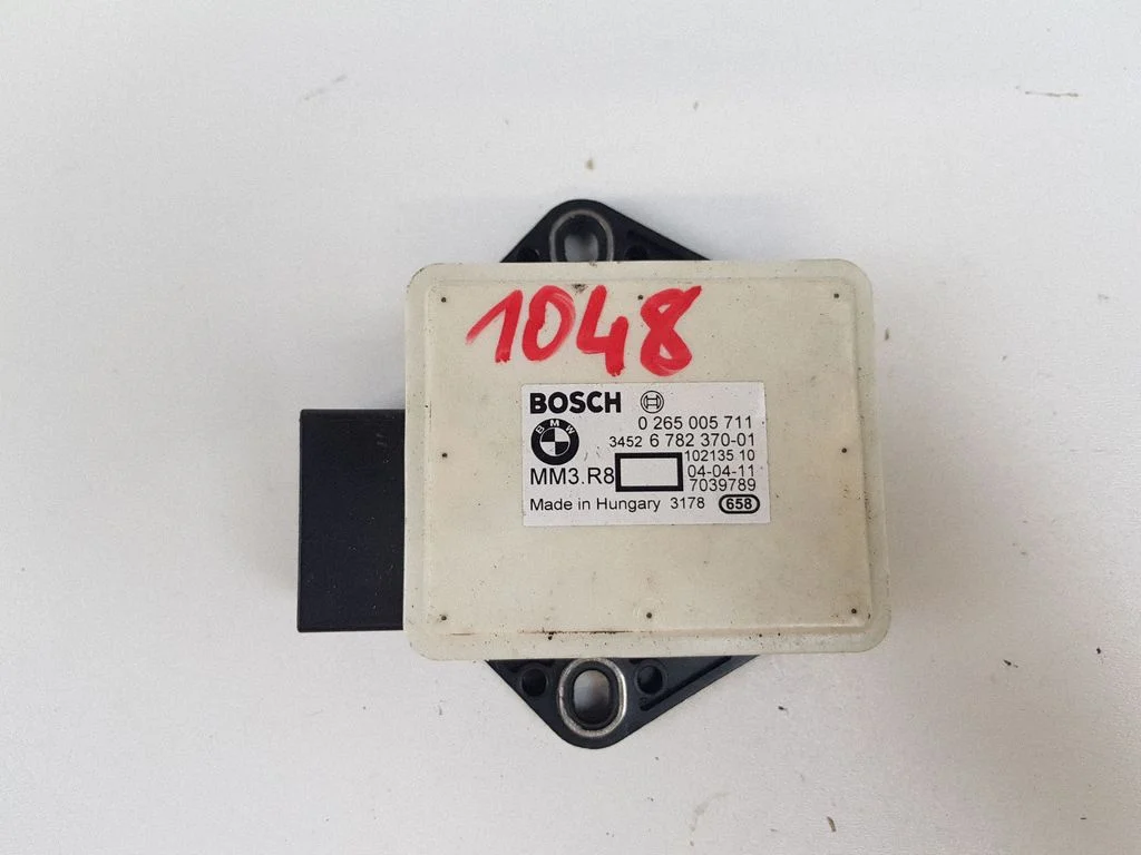 ESP (stabilitātes sistēmas) sensors (paātrinājuma sensors) 6782370