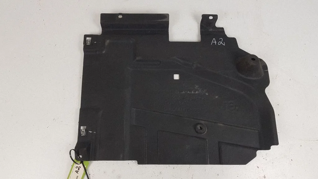 Rear underbody cover/under tray GX63104C20AG