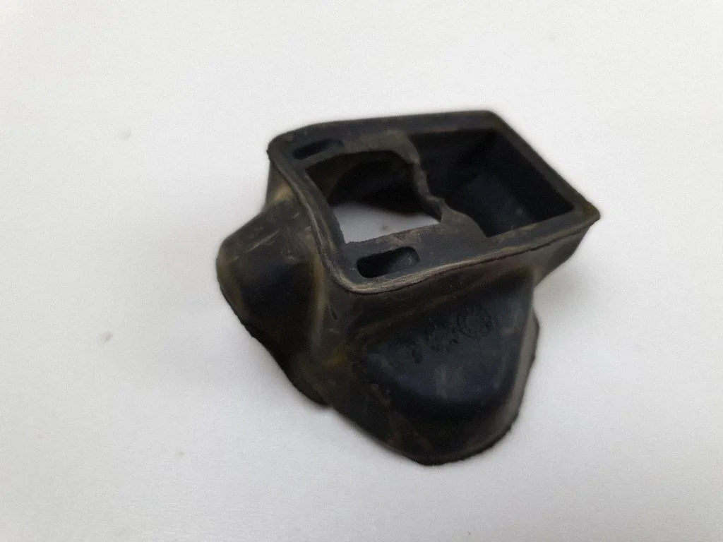 Other body part 8R0837923C