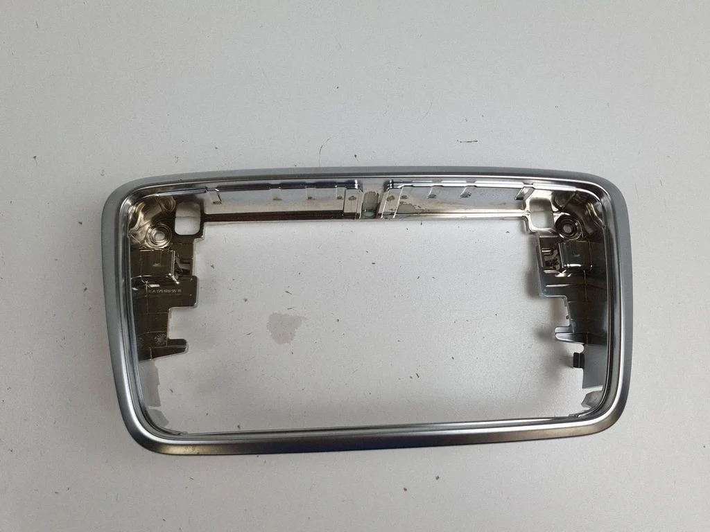 Radio/GPS head unit trim – Mercedes-Benz GLA-Class W156 X156 (2013-2019)