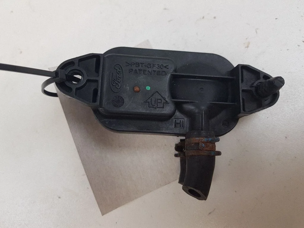 Exhaust gas pressure sensor 3M5A5L200AB