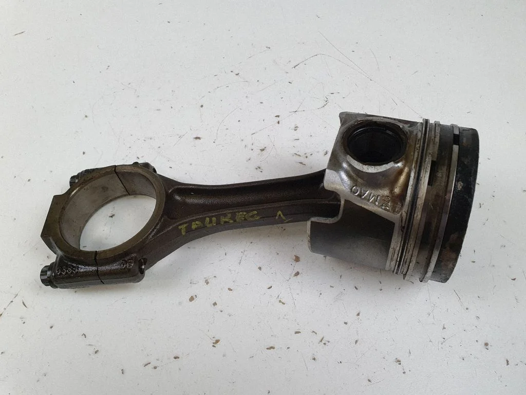 Piston with connecting rod – Volkswagen Touareg I (2002-2010)