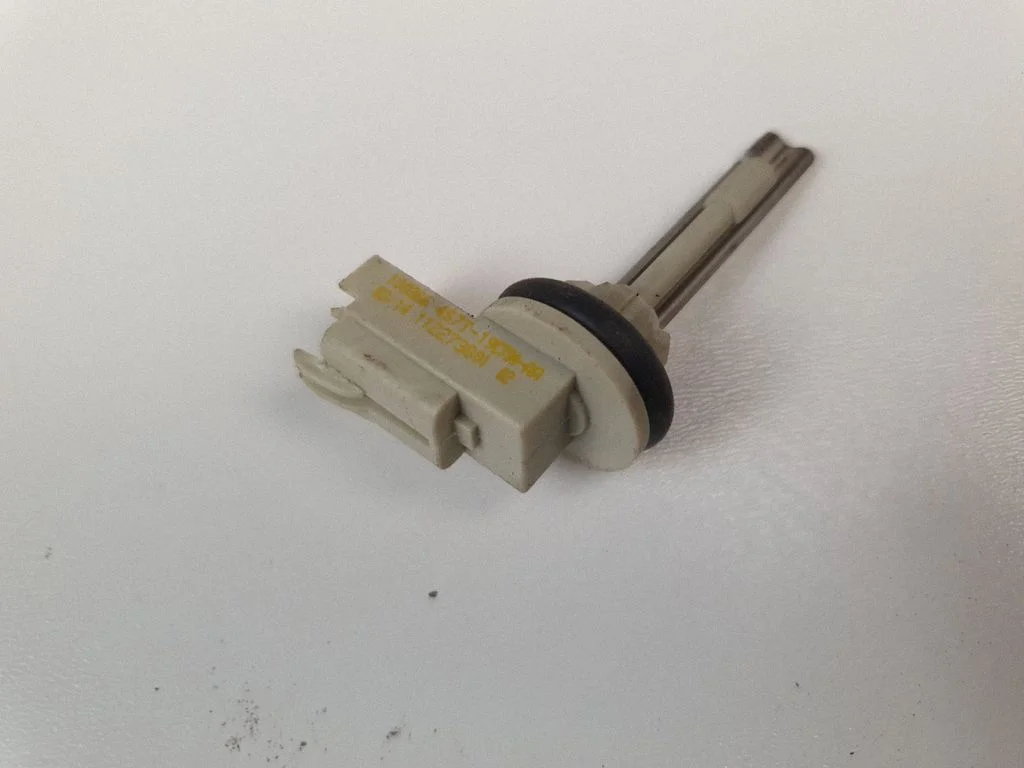 Interior temperature sensor
