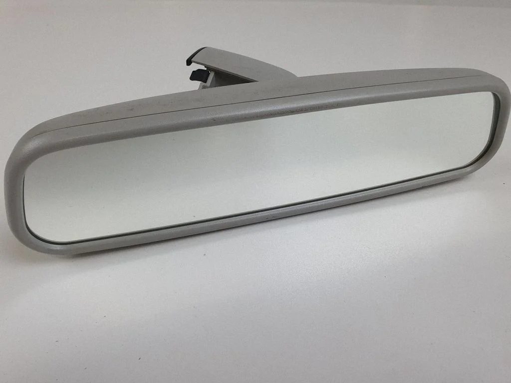Rear view mirror (interior) A049333