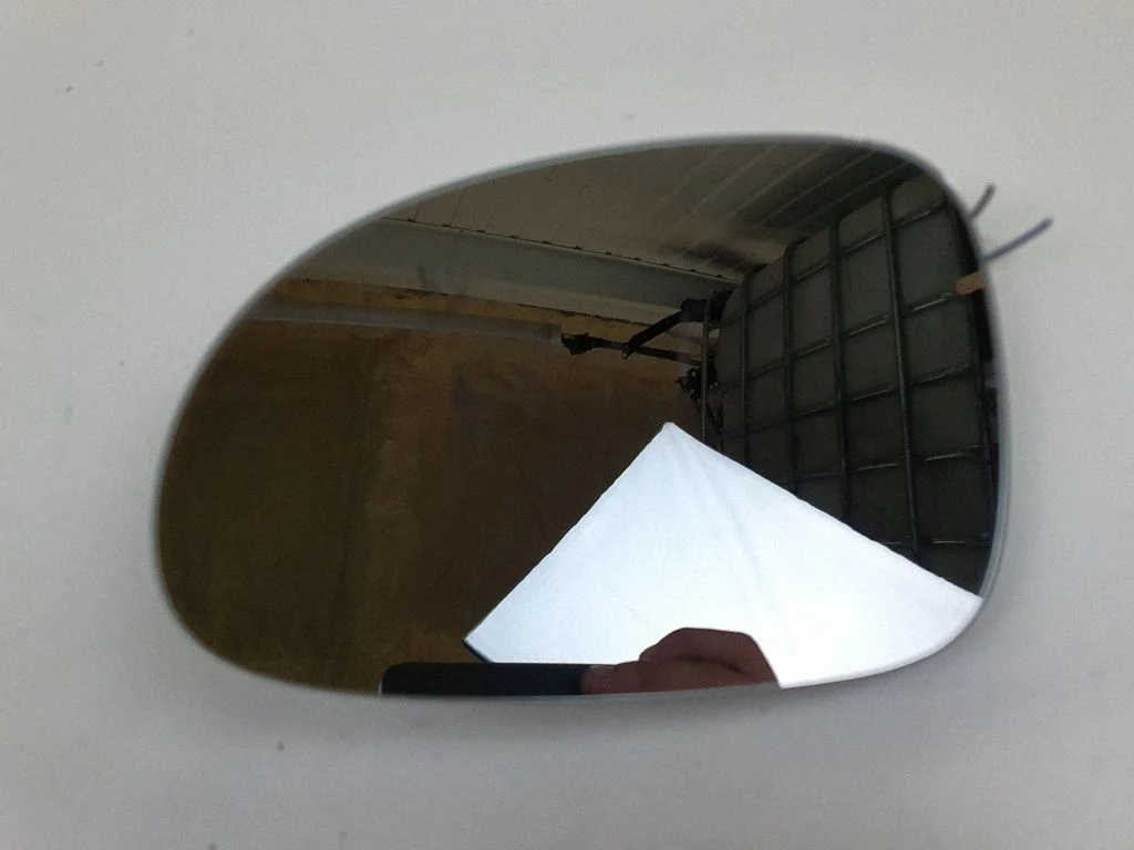 Välispeegli klaas 3C0857521B – Volkswagen Passat B6 (2005-2010)