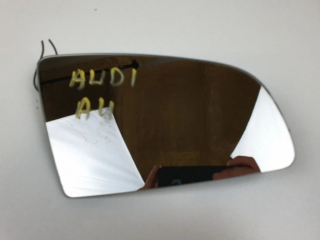 Wing mirror glass – Audi A4 S4 B7 8E 8H (2005-2008)