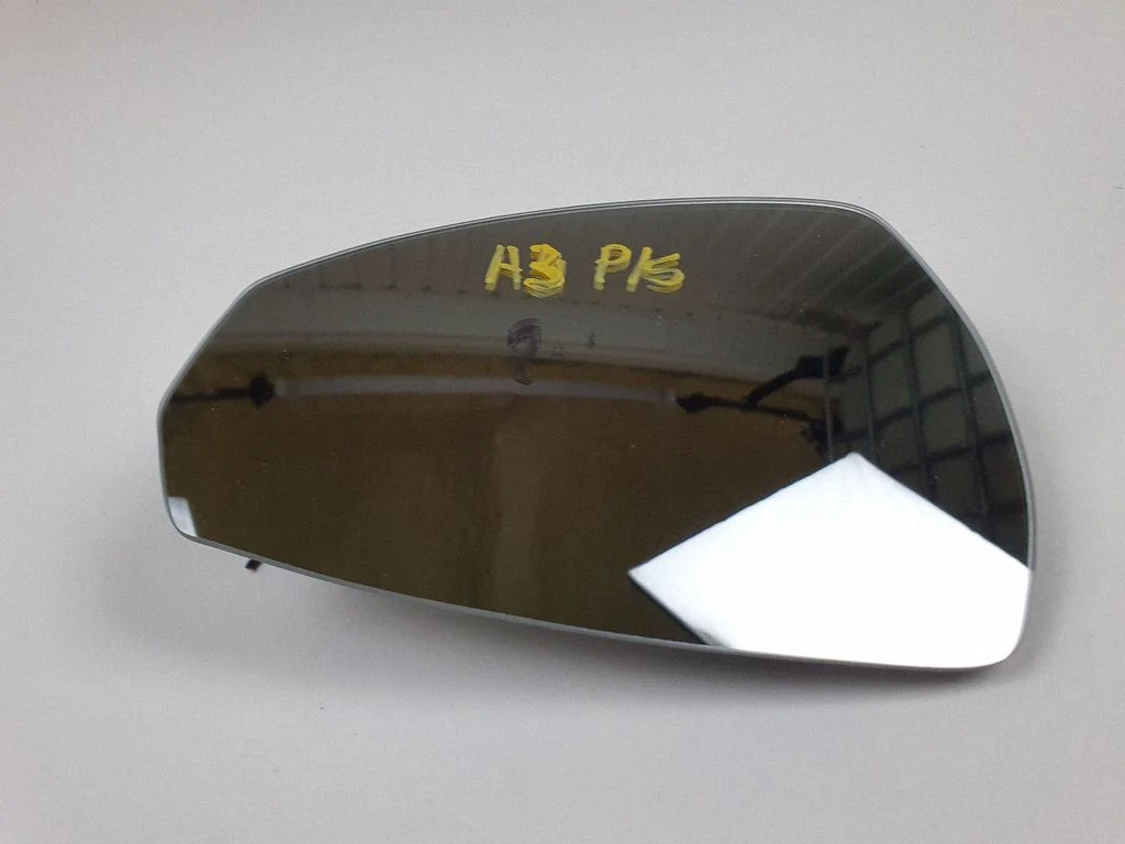 Välispeegli klaas 8V0857535D
