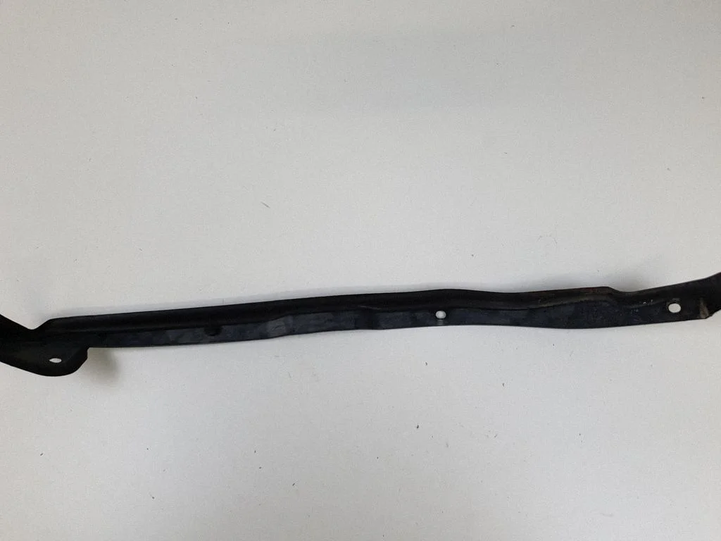 Spārna nobeiguma apdare A1698890725