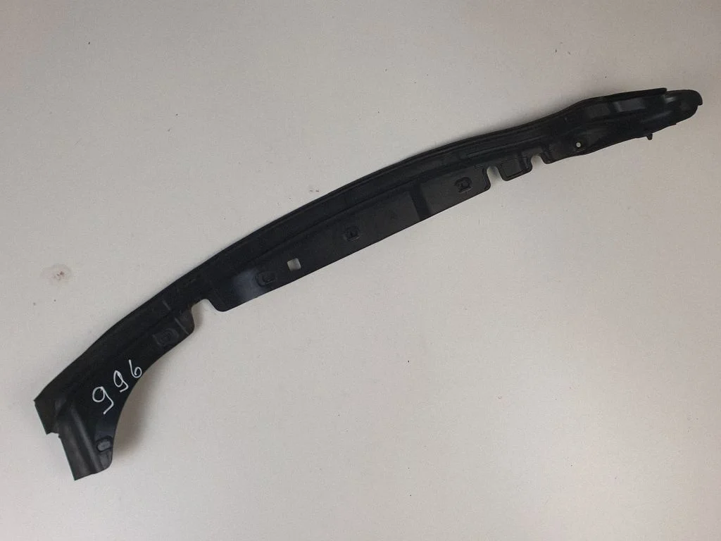 Fender end trim 9800716980