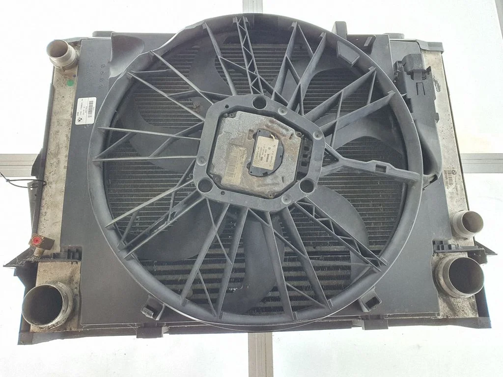 Radiator set 6925724