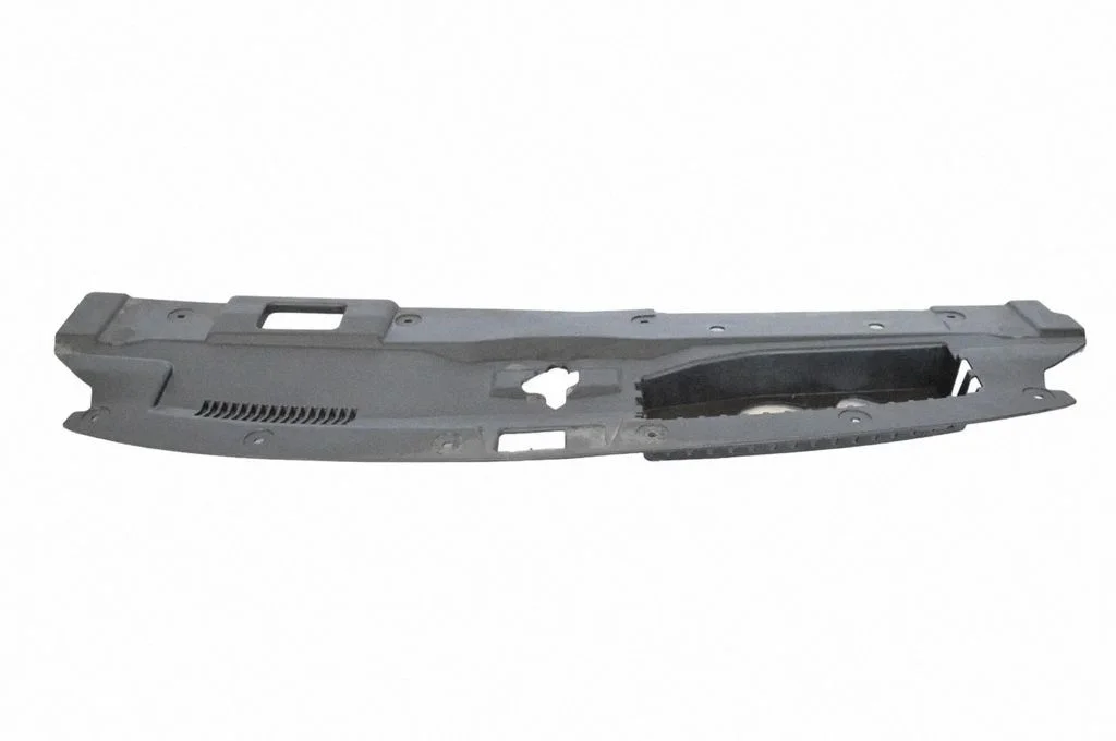 Radiator trim 7450A753