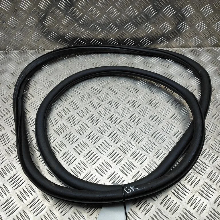 Tagaukse tihend 14B867913E