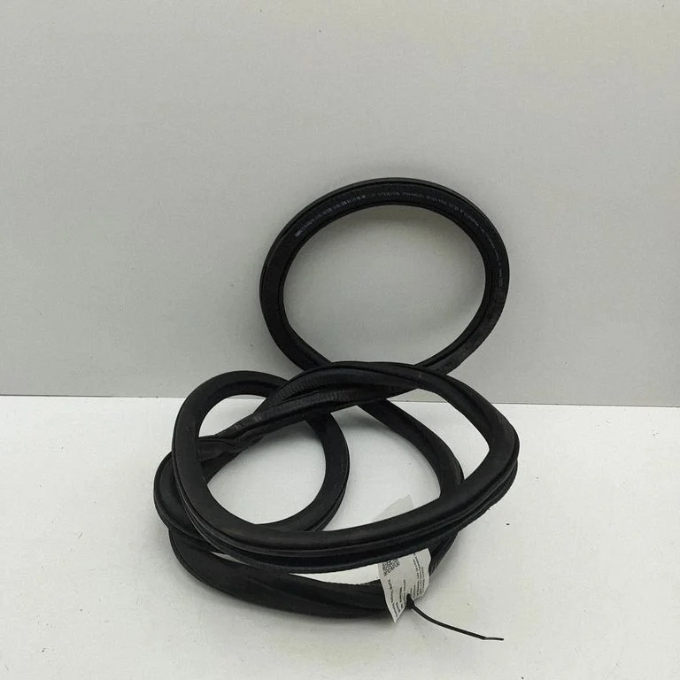 Rubber seal rear door 11A837701A
