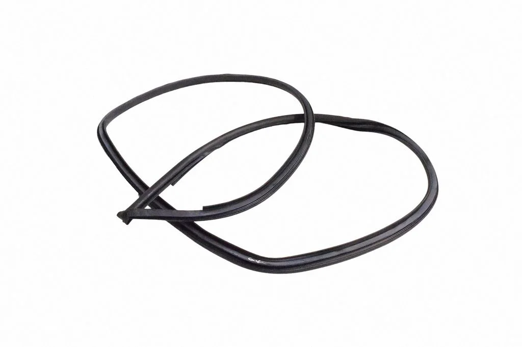 Rubber seal rear door – Toyota RAV 4 (XA30) (2006-2016)