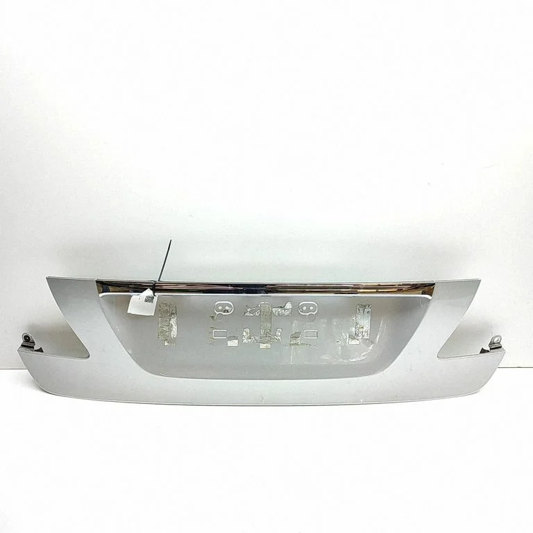 Tailgate trim 7680150040 – Lexus LS UCF30 (2001-2007)