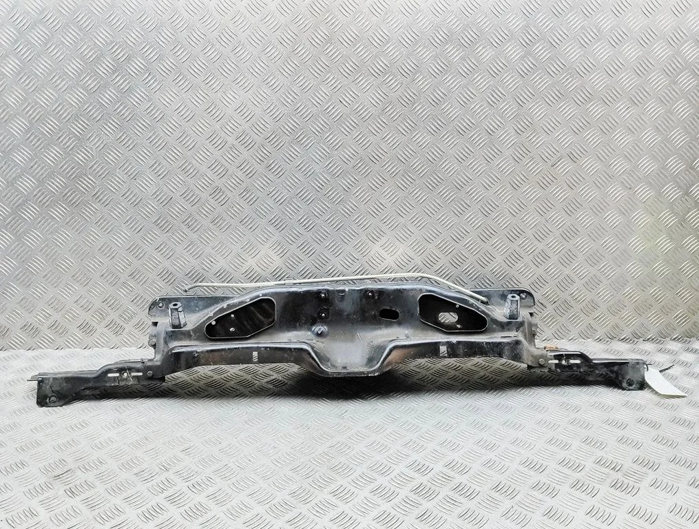 Radiatoru paneļa augšējā daļa 1675069780