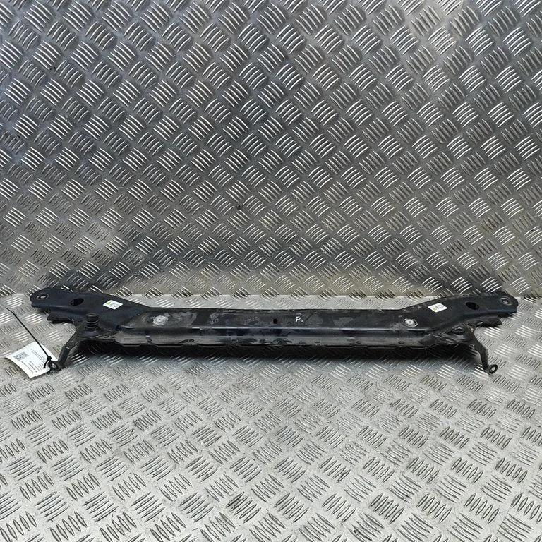 Radiatoru paneļa augšējā daļa 7219320