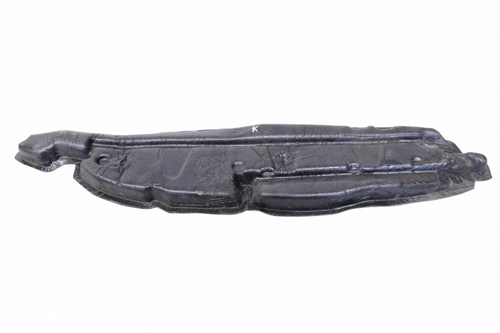 Poritiiva iluliist (molding) 103773100B