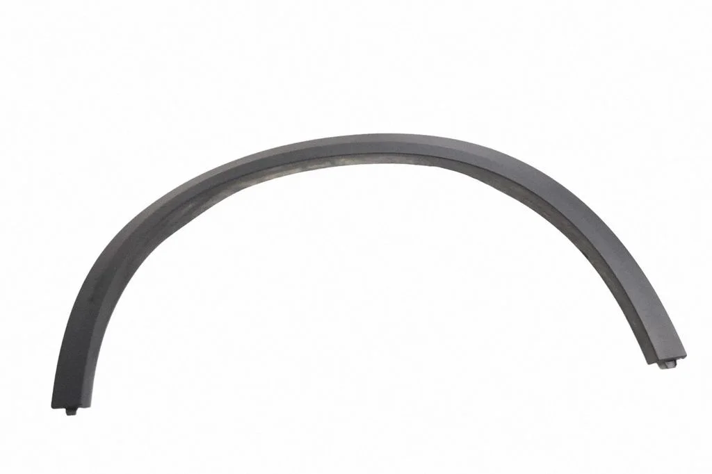 Fender trim (molding) 7440920