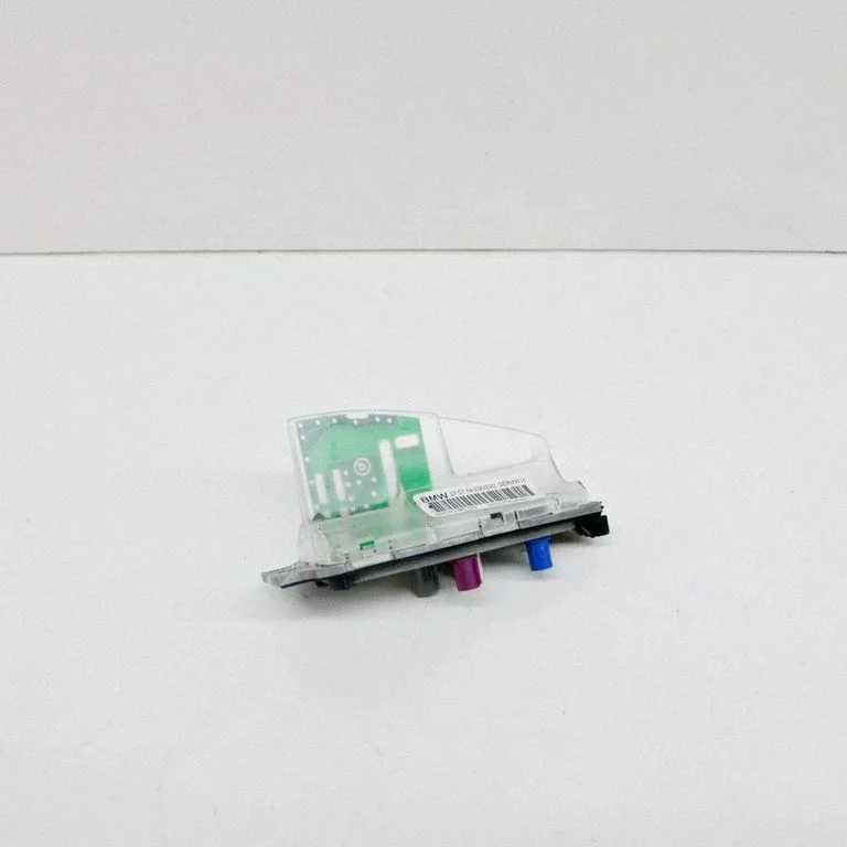 Antenn (GPS-antenn) – BMW 4-seeria F32 F33 (2013-2020)