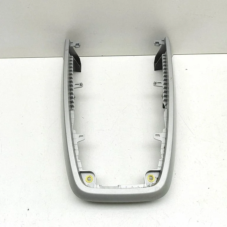 Other center console (tunnel) element – Audi Q4 e-tron (2021-)