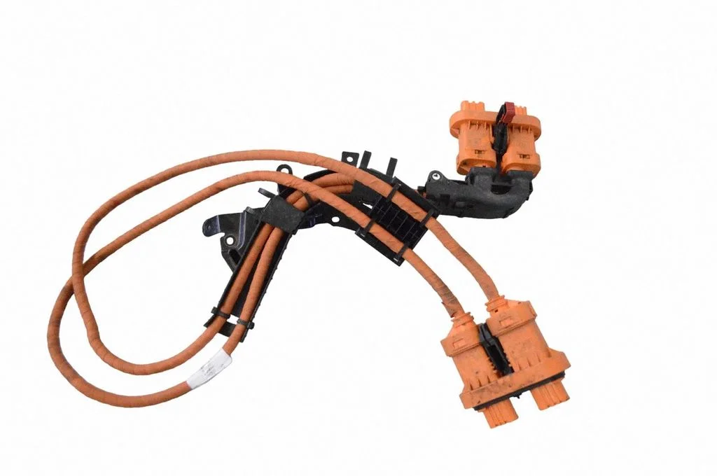 Muud juhtmed / juhtmestik 1EA015V1