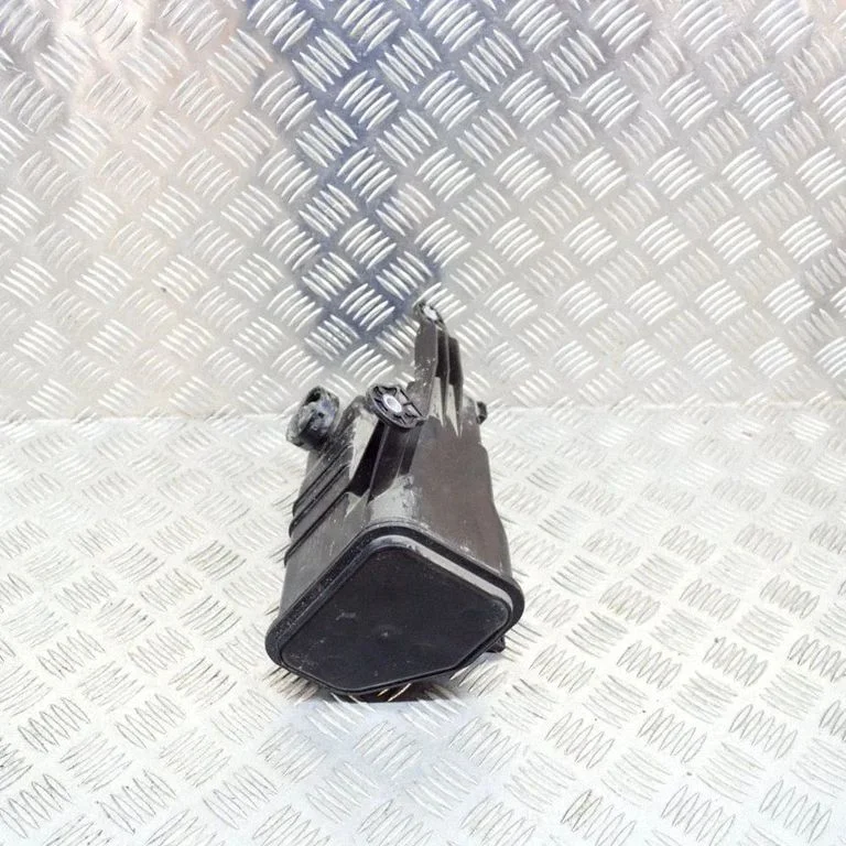 Active carbon filter fuel vapour canister – Porsche Macan (95B) (2019-)