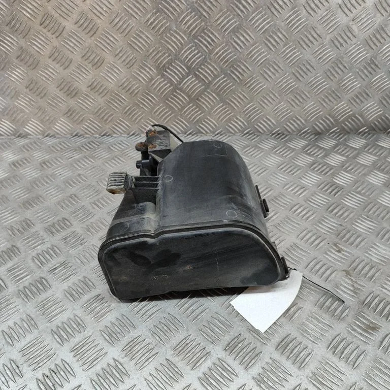 Aktiivsöe (kütuseaurude) filter – BMW 6-seeria F12 F13 (2010-2018)