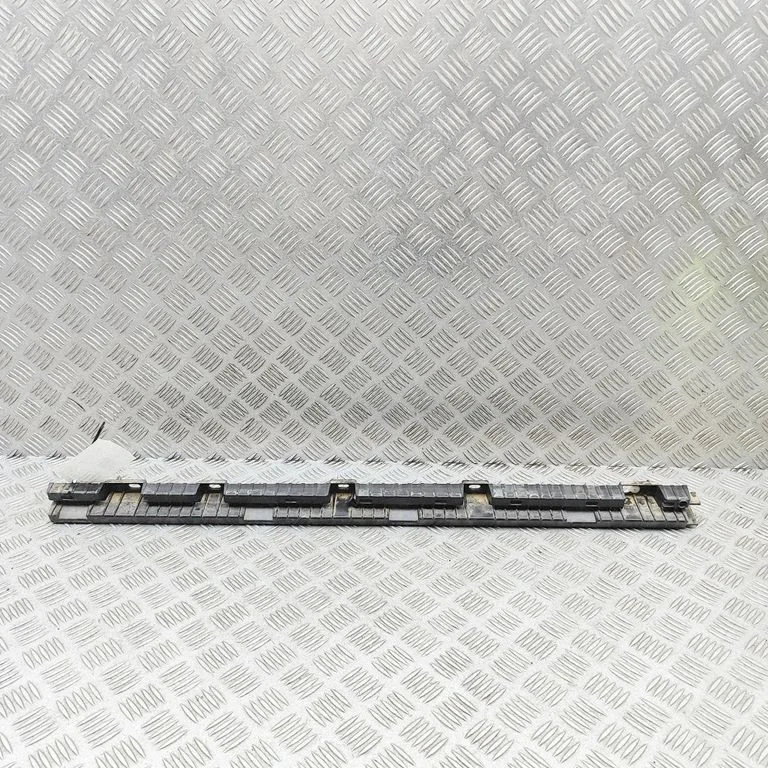 Lävepaku osa 31378136