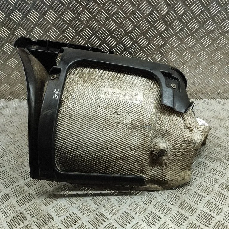 Heat shield in engine bay – Porsche 911 997 (2004-2013)