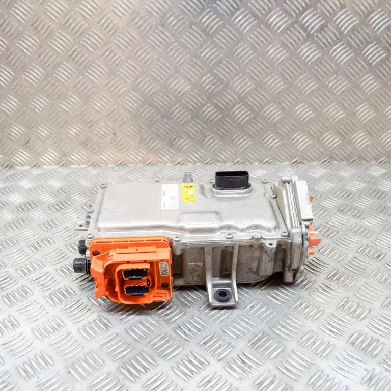 Invertors (sprieguma pārveidotājs) 1274486116