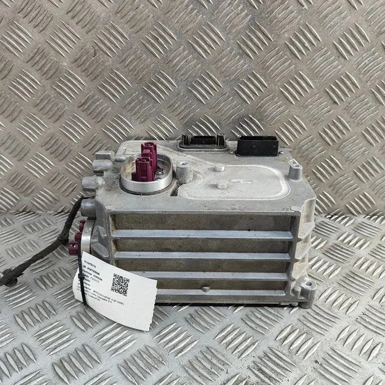 Voltage converter inverter – Mercedes-Benz EQE v295 (2022-)