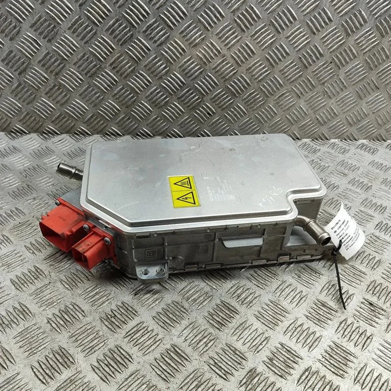 Voltage converter inverter – Polestar 2 (2020-)
