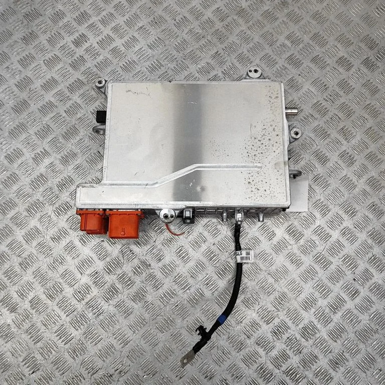 Invertors (sprieguma pārveidotājs) 364010ELA0