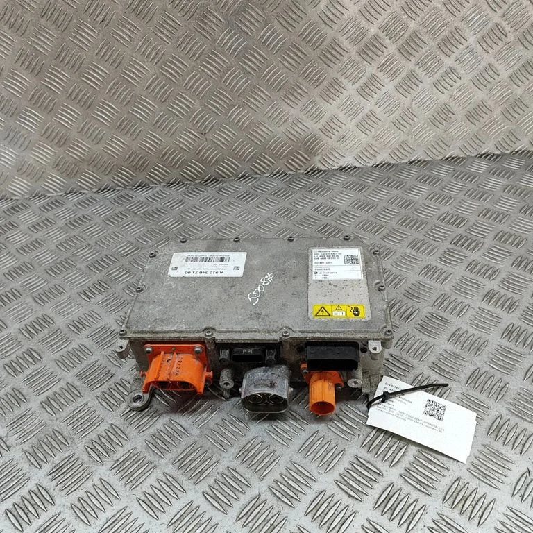 Invertors (sprieguma pārveidotājs) – Mercedes-Benz Sprinter W907 W910 (2018-)